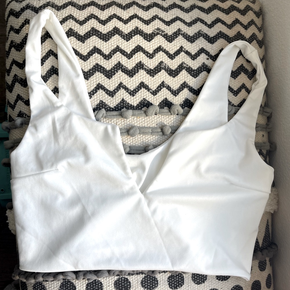 White v cut sexy crop top
